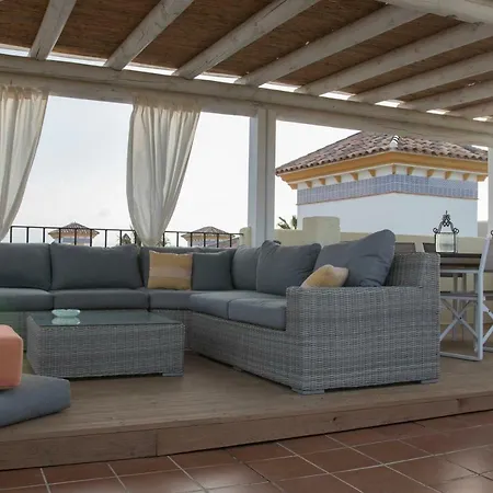 La Caleta Villa